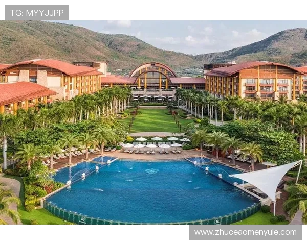 探索三亚美高梅官网上的特色餐饮选择和客房升级服务介绍